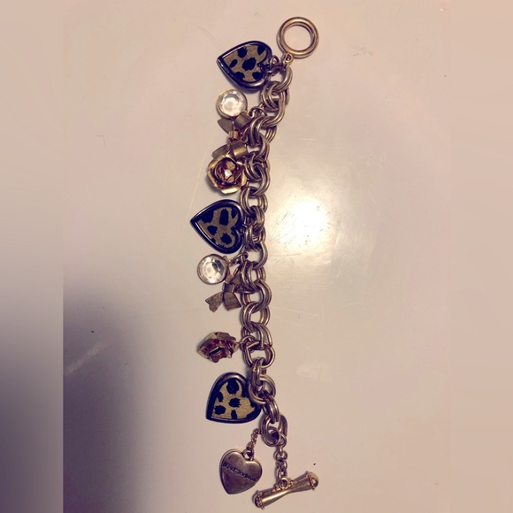 Betsy Johnston vintage charm bracelet - Picture 1 of 6